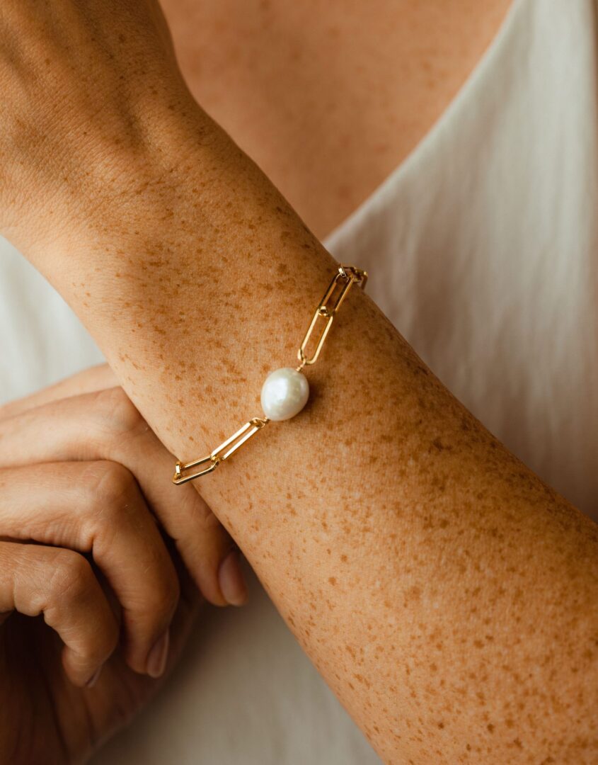 Pearl & Paperclip bracelet Pearl & Paperclip bracelet