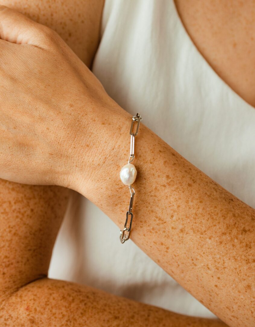 Pearl & Paperclip bracelet Pearl & Paperclip bracelet