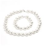 Chunky Pearl Necklace and Bracelet set