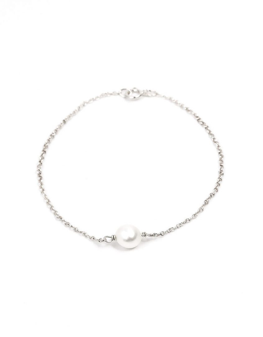 Dainty Silver Pearl Bracelet