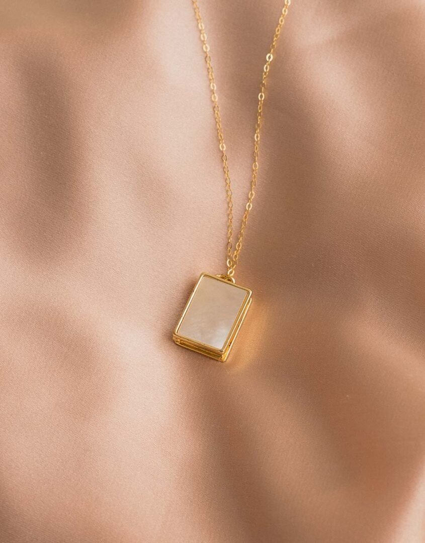 Gold-Filled-Mother-of-Pearl-Rectangle-Photo-Locket-Necklace-Image10