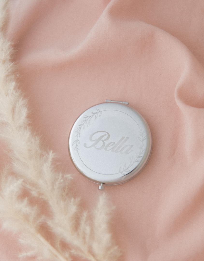 Personalized Round Compact Mirror