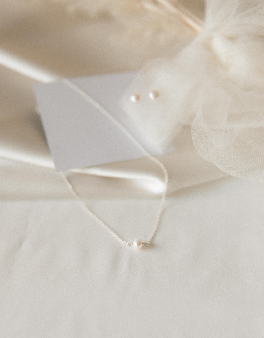 Priceless Pearl Necklace And Stud Earring Set For Bridesmaids