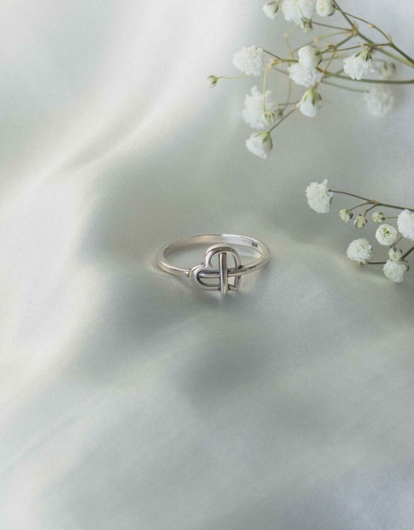 Silver-Heart-Cross-Ring-Image4