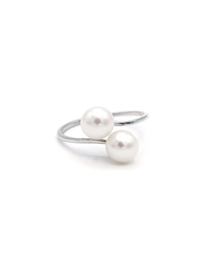 double-pearl-ring-white-1
