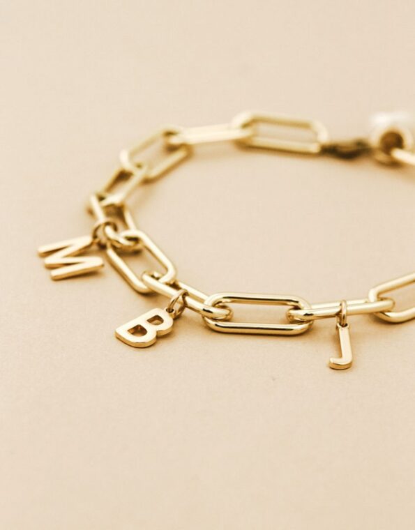 gold-paperclip-charm-bracelet-2