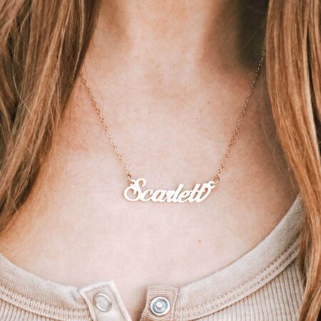Personalized name necklace in 14k gold