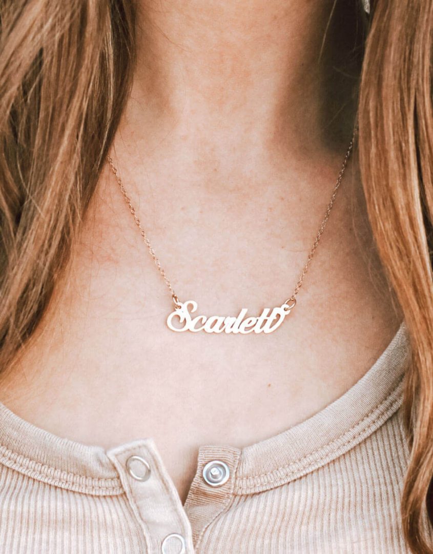 Personalized name necklace in 14k gold