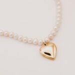 pearl_locket_necklace