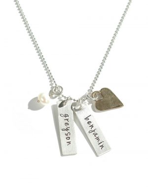 Rectangle Names With Love Necklace - The Vintage Pearl
